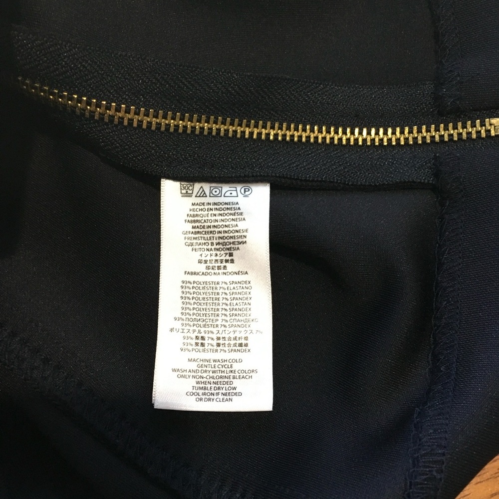 Michael Kors Black Bodycon Side Zip Dress 6 - Picture 5 of 5
